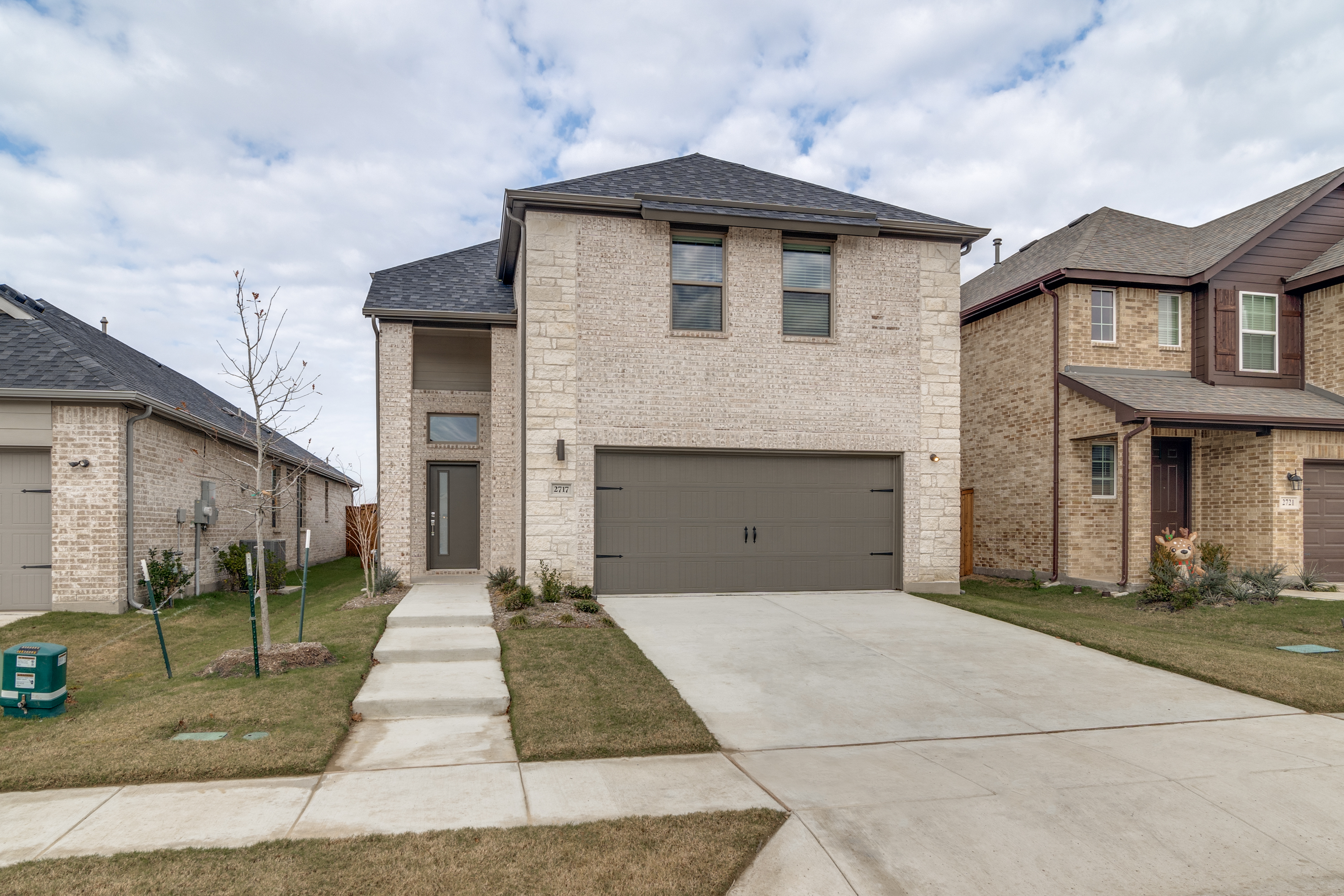 2717 Green River Road