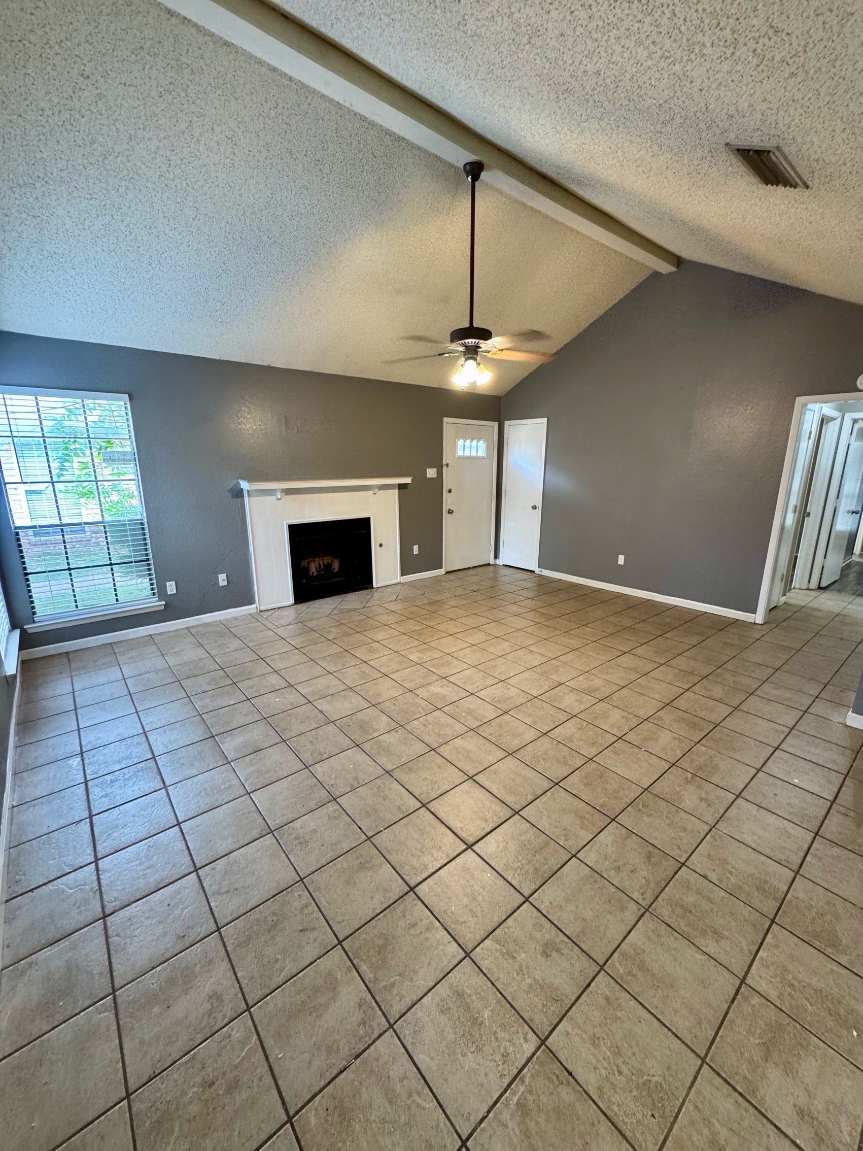 4009 Evergreen St, Irving, TX 75061