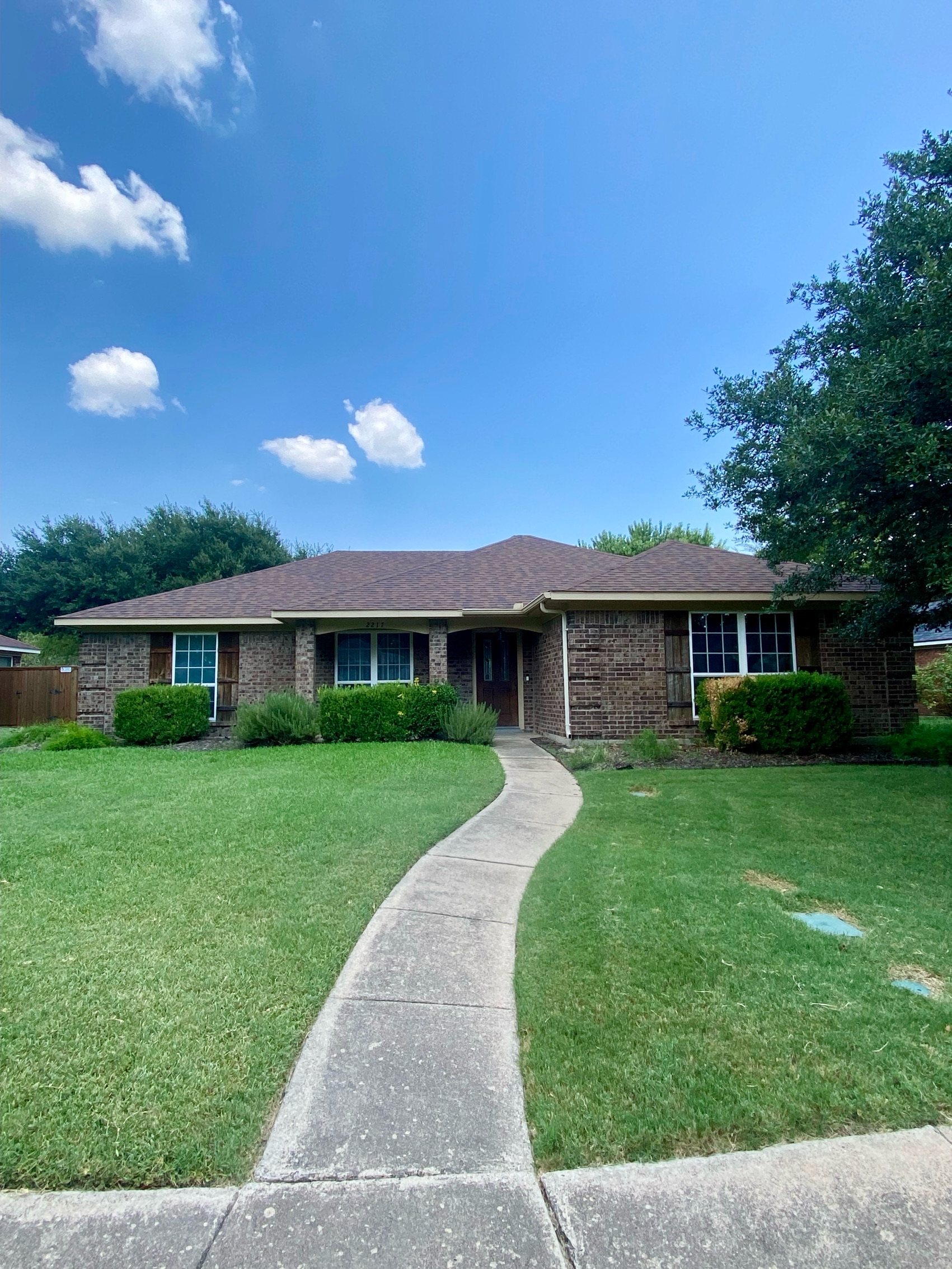 2217 Brookside Drive