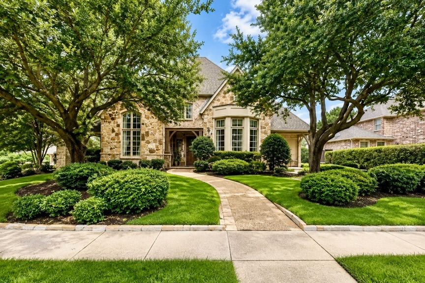 Property main image